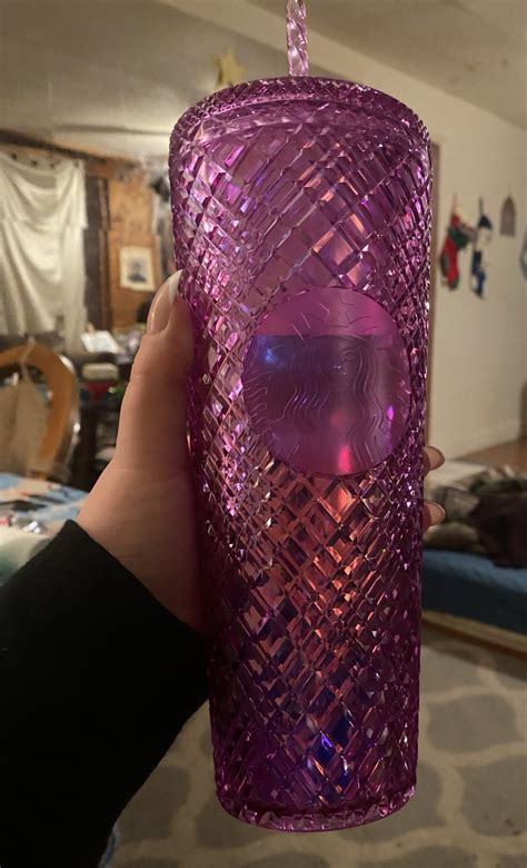 🤑 goddess riss 😵‍💫 on twitter goooorgeous new cup fit for a princess like me reimburse it