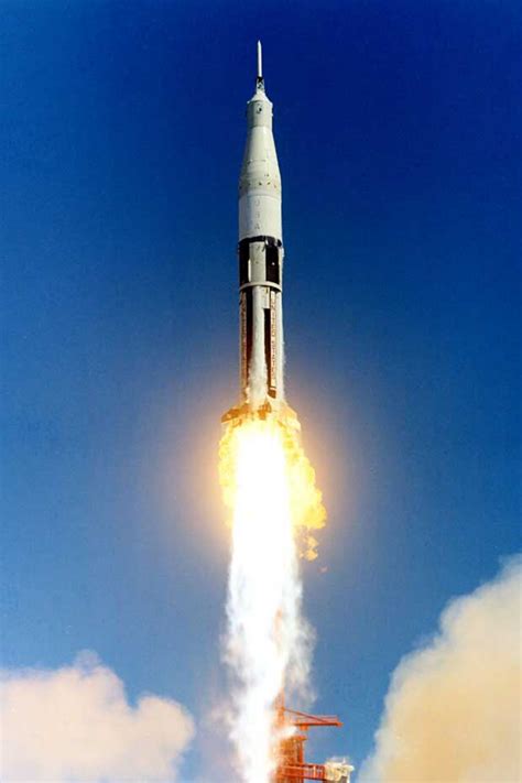 Saturn Rocket Launch In 2020 Nasa History Apollo Space Program
