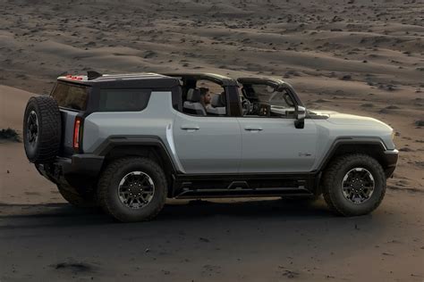 The 830hp Hummer Ev Is A Supertruck For All Terrains Man Of Many