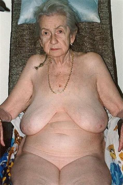 Xpics Me Hot Granny Very Old Amateur Granny With Big Saggy Tits