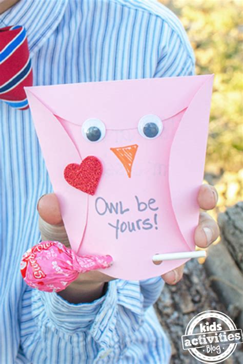 There are so many, we can't even count them all yet! Owl Homemade Valentines Cards {Kids Can Make}