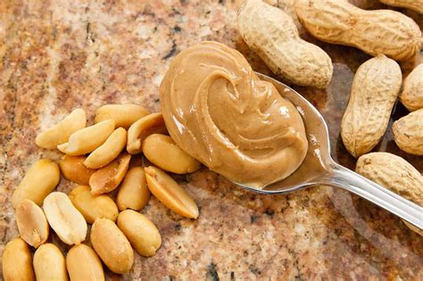 Can my cat eat nuts? Can Cats Eat Peanuts? Are They Safe?