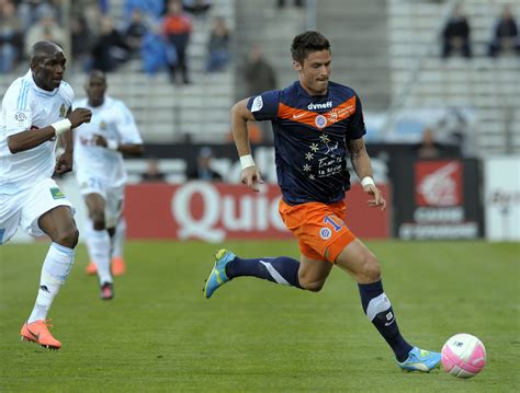 Valère germain (marseille) remate con la derecha desde el centro del área por bajo, junto al palo izquierdo. Marseille-Montpellier en images - Football