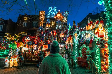 Dyker Heights Christmas Lights Guide Tips For By A Local Your