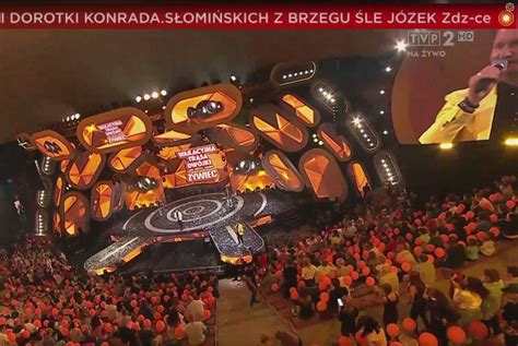 Maryla rodowicz na pierwszych koncertach porwała publiczność. Wakacyjny koncert TVP w Żywcu. Maryla Rodowicz i gwiazdy ...