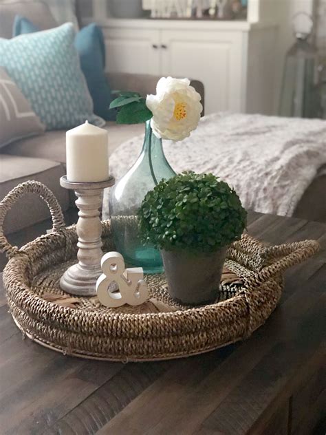 30+ Round Coffee Table Decoration Ideas