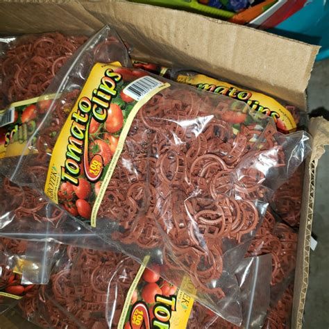 Box Of New Tomato Clips Big Valley Auction