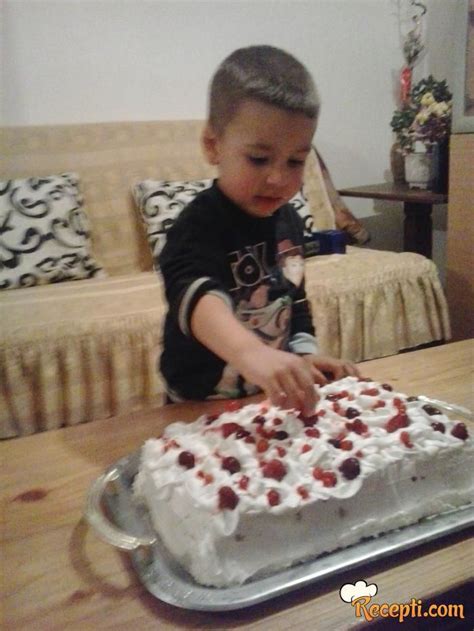 Ovo je facebook prezentacija kulinarskog bloga kuharski trikovi. Posna voćna torta :) - Recepti.com