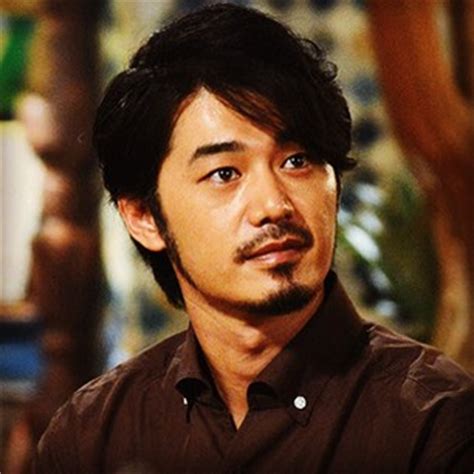 An anthology of 5 oneshots with happy. "独身最後の砦"佐々木蔵之介、自身の熱愛は「ない ...