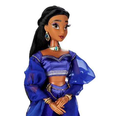 Jasmine Limited Edition Doll Aladdin 30th Anniversary 17