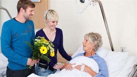 'abdul 'aziz dan tsabit pernah. Doa dan 6 Adab Menjenguk Orang Sakit, Memberi yang Diinginkan Hingga Melarang Berharap Kematian ...