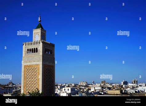Tunis Medina Tunisia Stock Photo Alamy