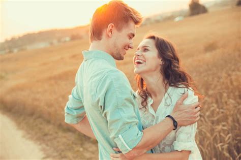 A cancer man will stick with you if he felt a deep emotional and spiritual connection with you. How To Make A Libra Woman Fall In Love With An Aries Man ...