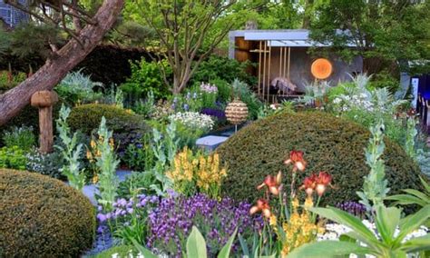 Chelsea Flower Show Opens Online Amid Lockdown Gardening Boom Chelsea