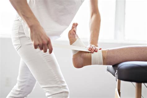 Avulsion Fracture Of The Ankle Symptoms Causes Treatment Recovery