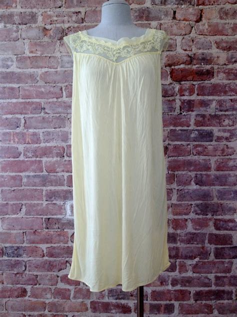 Size Ml Vintage Nightgown 1950s Nightie Long Baby Doll
