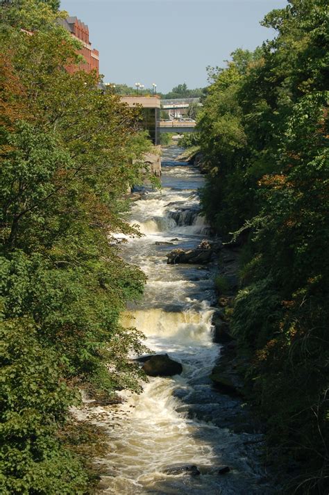 Visit Cuyahoga Falls: 2021 Travel Guide for Cuyahoga Falls, Ohio | Expedia