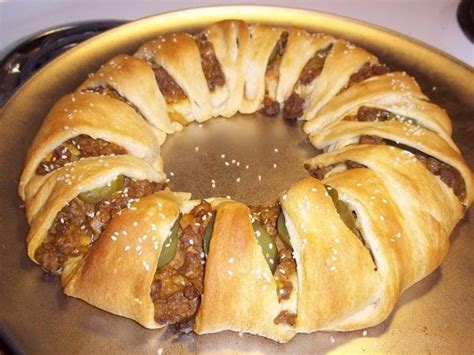 Are these as light and fluffy as misudo? Cheeseburger Ring | Recipe (With images) | Pampered chef ...