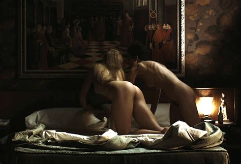Nude Celebs In Hd Elena Anaya And Natasha Yarovenko Picture 2010