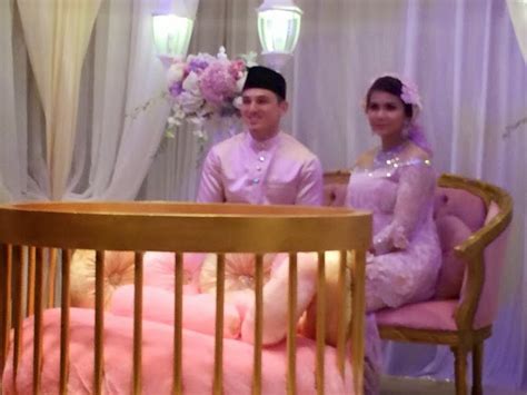 Izara aishah binti hisham (born 28 september 1992) is a malaysian actress and model. 8 Gambar : Majlis akikah baby Che Ta & Zain yang sangat ...