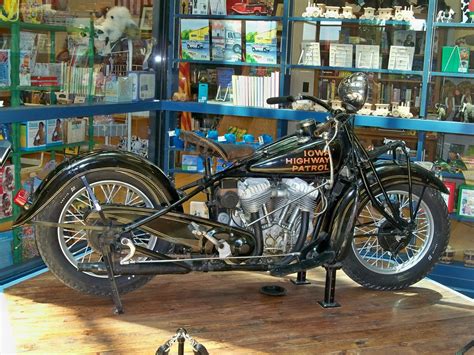 Only administrators and moderators may start new threads or polls in this section. Iowa Highway Patrol 1937 Indian Chief | Seen at the Iowa ...