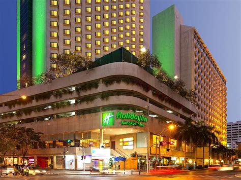 Out of all the cheap hotels in bangkok this is by no means the cheapest, but it is affordably priced. Holiday Inn Bangkok Silom Hotel by IHG