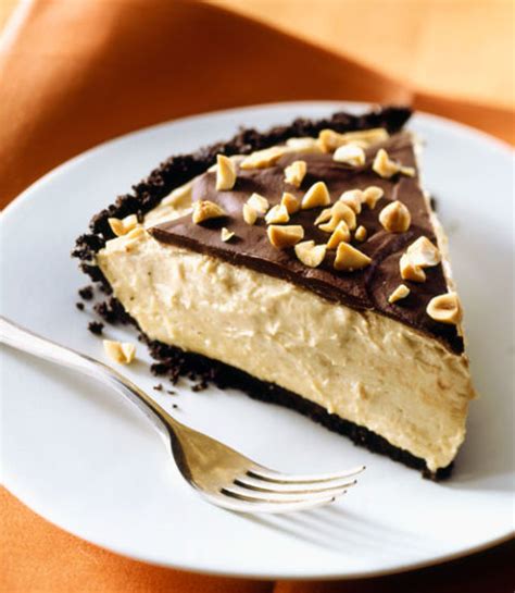 When i found this delicious chocolate cream pie with meringue by paula deen, on youtube, i had to try it. Paula Deen Weight Loss - How Did Paula Deen Lose Weight