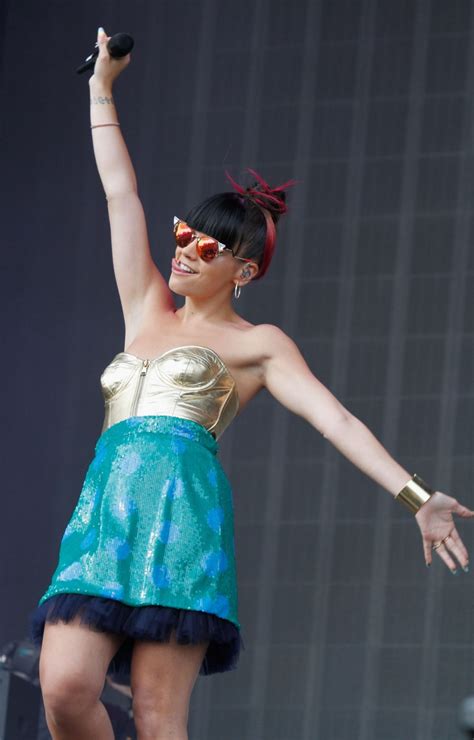 Lily Allen Pictures Hotness Rating 91410