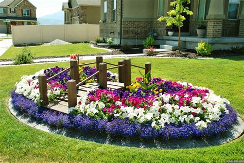 18 Beautiful Flower Beds In Front Yard You Must See Decormu