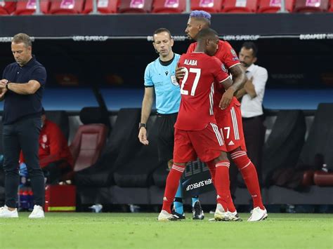 Jérôme agyenim boateng (französischer fußballverein bayern münchen) und die deutsche nationalmannschaft spielen als innenverteidiger. Boateng und Alaba überraschen Kinder in Krankenhäusern