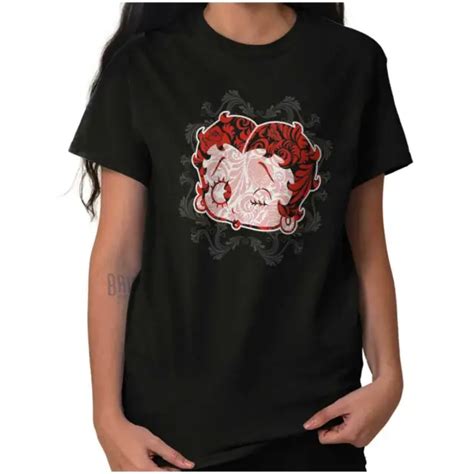 Betty Boop Cartoon Cute Wink And Kiss Face Womens Graphic Crewneck T