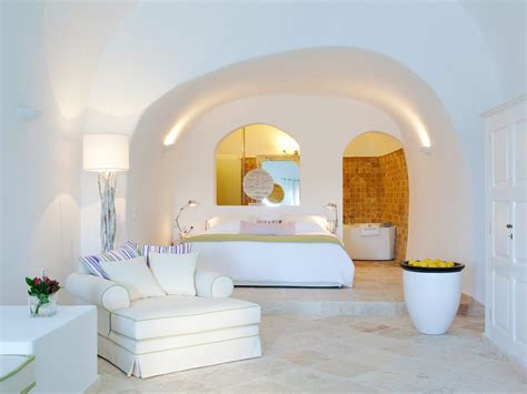 The 7 Best Hotels In Santorini Greece 2019 Jetsetter