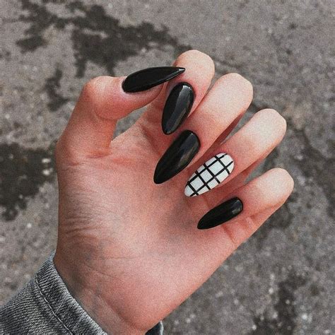 Маникюр In 2020 Grunge Nails Edgy Nails Pretty Acrylic Nails