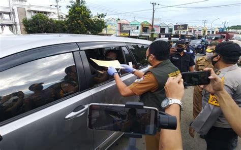 Kekhawatiran pengamat transportasi soal pemalsuan surat itu pun terbukti. Surat Keterangan Bebas Covid-19 akhirnya di berlakukan ...