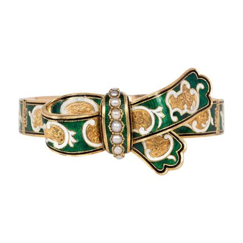 Rare Gucci Italy Gold And Enamel Buckle Motif Bracelet At 1stdibs