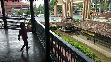 Poskod yang digunakan di kampung dewan beta, kota bharu, kelantan adalah 15150. Cuti Kelantan 2019 : Istana Jahar, Kota Bharu. - YouTube