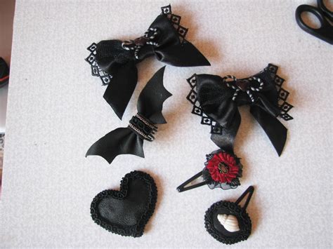 Check spelling or type a new query. Gothically yours....: DIY Hair clips: a perfect present for a perfect cost