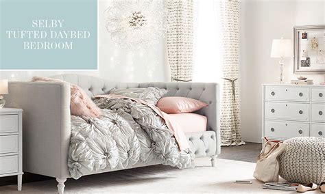 Our goal is to offer the best price on everything. Selby Tufted Daybed Bedroom | Daybed room, Girl room ...
