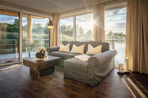 3046 anzeigen zu haus kaufen gefunden. Schwimmendes Haus kaufen floating 44-2 - Ostsee, Bayern ...