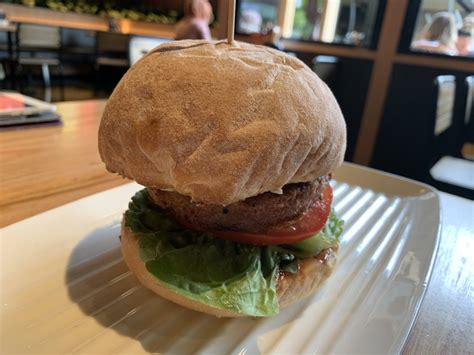 Je vindt het bij albert heijn. Plant-Based Burgers in Adelaide - Adelaide