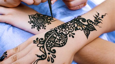 Henna Tattoo Designs Boredombash