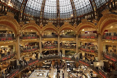 Paris Galeries Lafayette Taken With The Red Pod Flickr