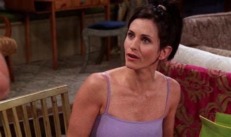 12 signs you re the monica geller of your college friend group