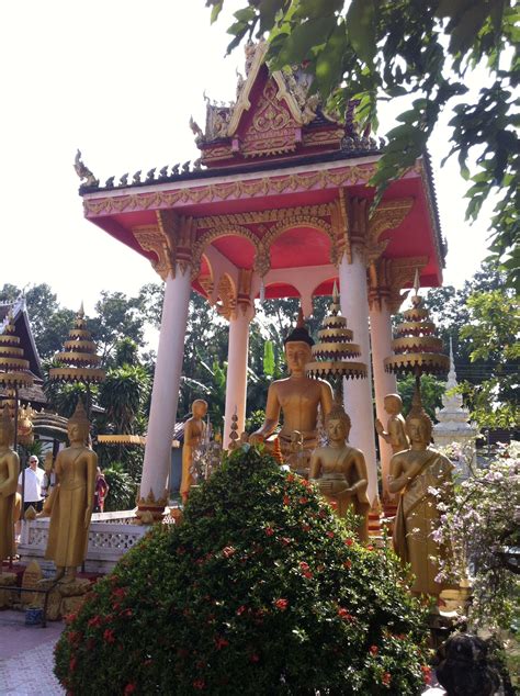 laos-temple-laos-travel,-laos-vietnam,-laos