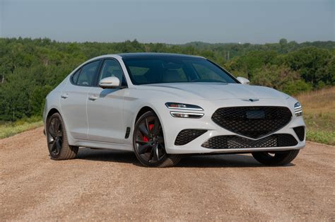 First Drive Review 2022 Genesis G70 Ramps Up The Style As It Grows Up