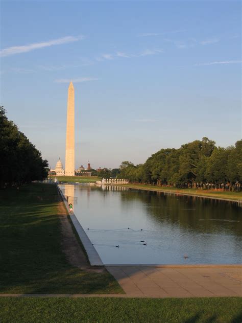 Washington Monument And Reflecting Pool Washington Dc Fun Places To