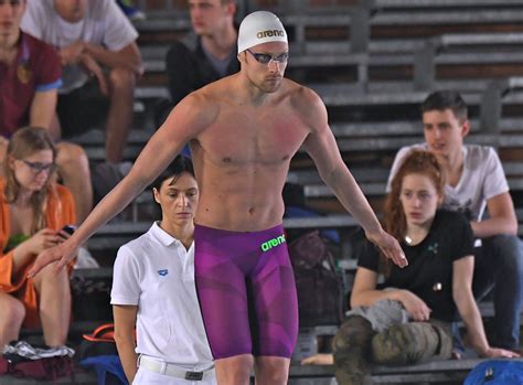 Jul 02, 2021 · diramata la lista degli atleti della federazione italiana nuoto che partiranno per il sol levante e tra loro c'è anche la reatina martina rita caramignoli (fiamme oro / aurelia nuoto) la quale andrà ai giochi olimpici di tokyo 2021, in programma dal 24 luglio all'8 agosto. Luca Dotto: «Il nuoto, la voglia di riscatto ai Mondiali e ...