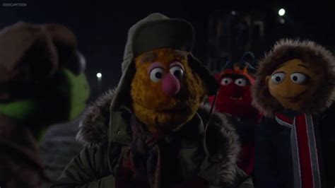 Muppets Most Wanted Fozzie Walter And Animal Found Kermit Youtube