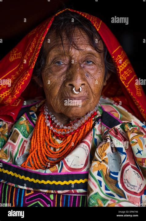 Panama San Blas Islands Mamitupu Portrait Of An Old Kuna Tribe Woman