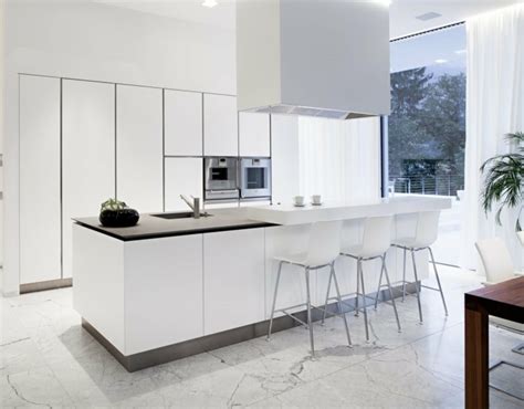 53 Variantes Pour Les Cuisines Blanches Cuisine Moderne Blanche